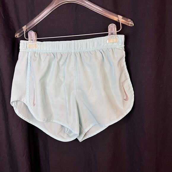 Nike Women's Dri-fit running shorts mint green Sz Medium active‎ workout fitness - Picture 1 of 7